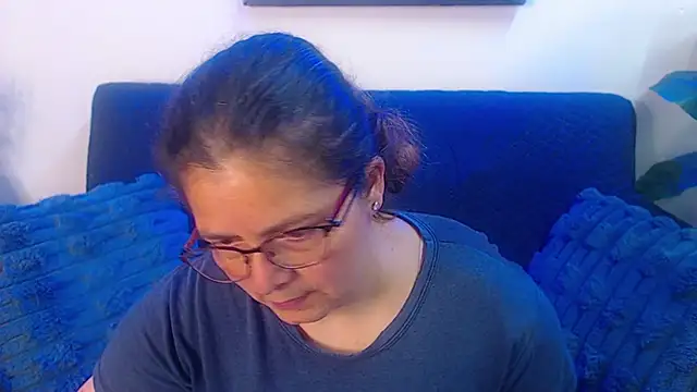 Snapshot of Linda_banks_ chatting on 5, 2, 2026 Linda banks online show from 5, 2, 2026