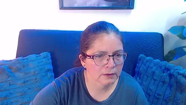 Snapshot of Linda_banks_ chatting on 6, 2, 2026 Linda banks online show from 6, 2, 2026