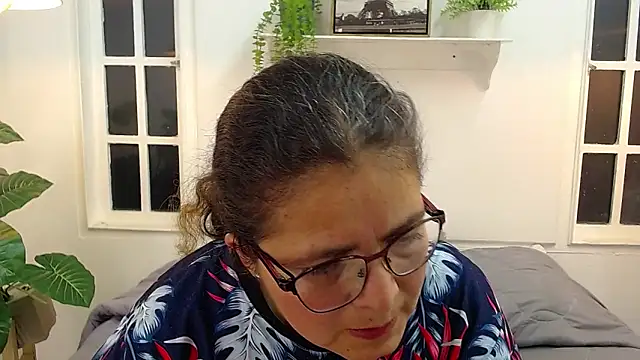 Linda banks  online show from 26, 5, 2026