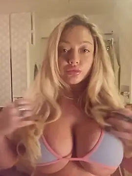 misstitmouseofficial online show from 19, 9, 2025