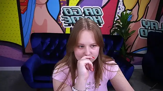 CrystallPaws online show from 3, 11, 2025