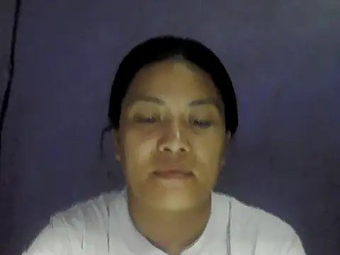 Snapshot of Uniquebeauty32 chatting on 17, 7, 2026 Uniquebeauty32 online show from 17, 7, 2026