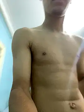 Snapshot of dermino12 chatting on 26, 10, 2025 dermino12 online show from 26, 10, 2025