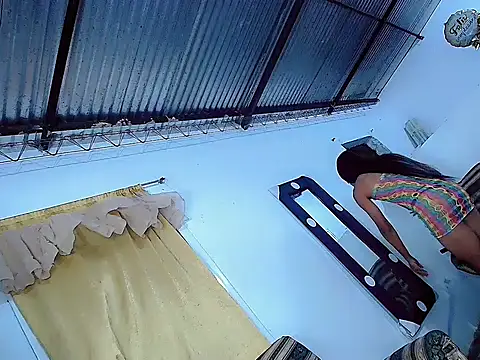 Anthonella valentina online show from 16, 4, 2026