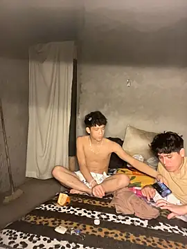 Kailertwink online show from 21, 5, 2026