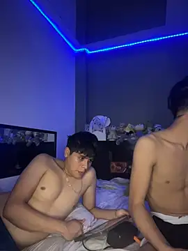 Kailertwink online show from 27, 5, 2026