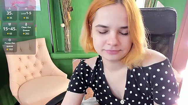 Gina Dawson online show from 8, 11, 2025