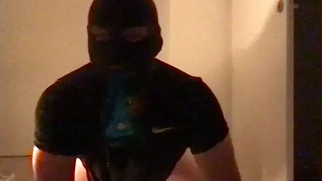 Toysboy67bi online show from 8, 11, 2025