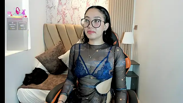 Snapshot of Yuna__Min chatting on 20, 9, 2025 Yuna  Min online show from 20, 9, 2025