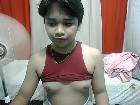 Snapshot of pinaymorena_zeinab chatting on 30, 6, 2026 pinaymorena zeinab online show from 30, 6, 2026