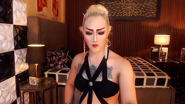 HorseCockDivine online show from 19, 2, 2026