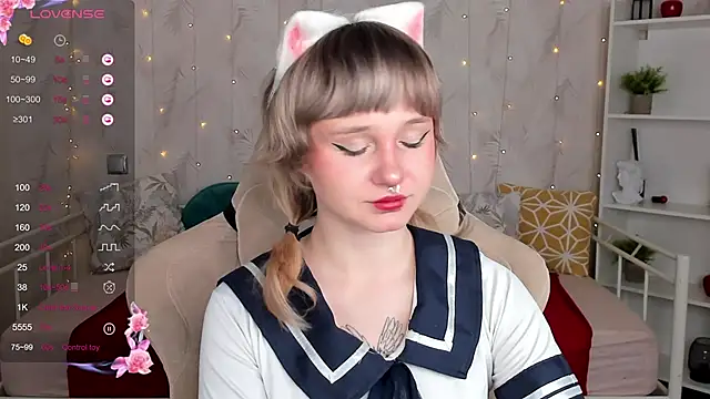 Tori Cutie online show from 19, 3, 2026