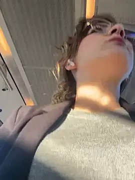 IsabellaEtha online show from 7, 4, 2026