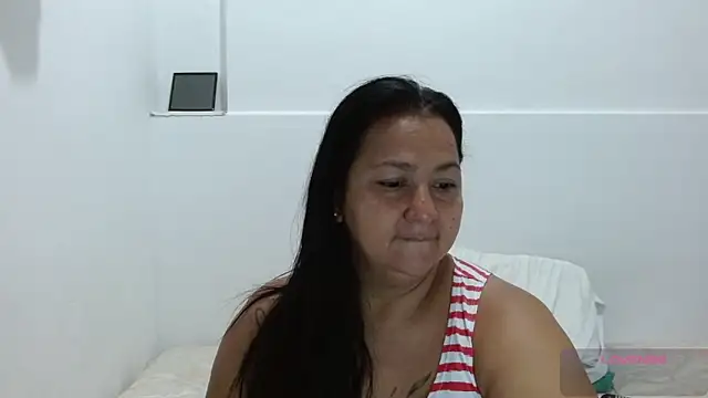 18and45couple online show from 23, 3, 2026
