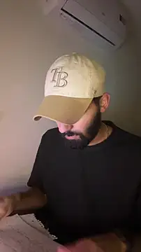 Snapshot of zooming101 chatting on 17, 11, 2025 zooming101 online show from 17, 11, 2025