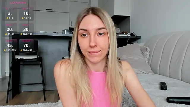 Sunny Rina  online show from 5, 2, 2026