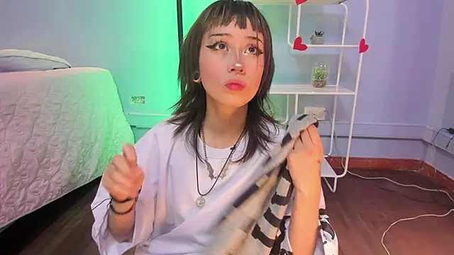 Snapshot of Hannahpage chatting on 20, 2, 2026 Hannahpage online show from 20, 2, 2026