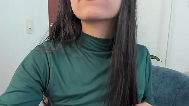 canelleGarces online show from 15, 4, 2026