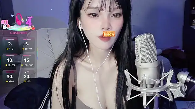 twlilybae online show from 18, 4, 2026