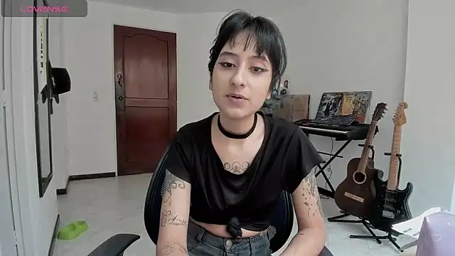 Snapshot of atenea_dragon__ chatting on 3, 6, 2026 atenea dragon online show from 3, 6, 2026