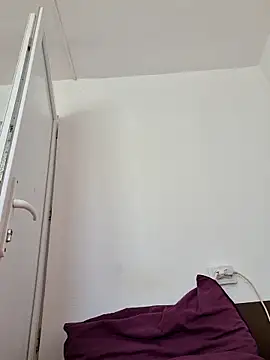 Vera Elle online show from 13, 4, 2026