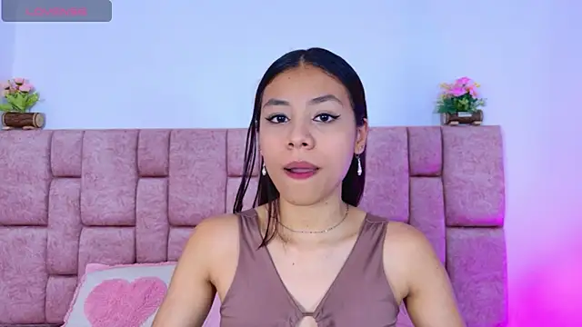 ScarlettLuxe online show from 22, 11, 2025