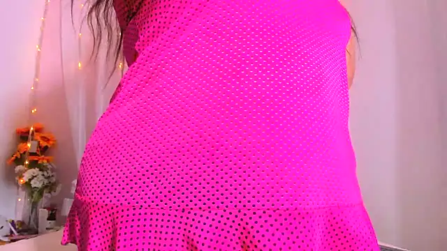 Rachellcooperrr online show from 17, 10, 2025