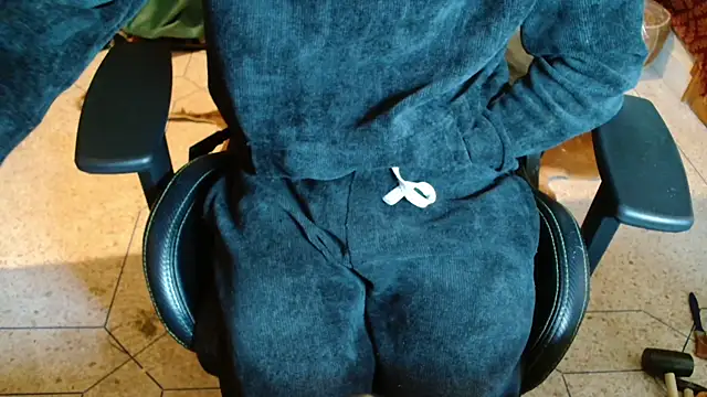 Snapshot of JUSTFORRICH chatting on 16, 2, 2026 JUSTFORRICH online show from 16, 2, 2026