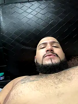 Carlosleon9797 online show from 4, 11, 2025