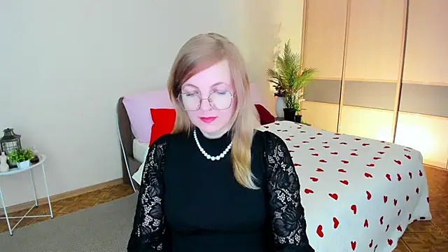 YourUniverser online show from 25, 6, 2026