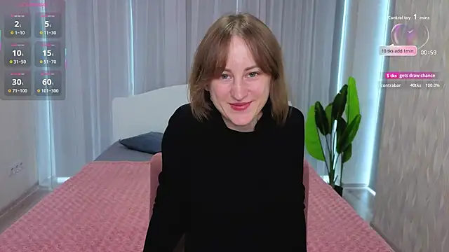 LuluChiiii online show from 13, 10, 2025