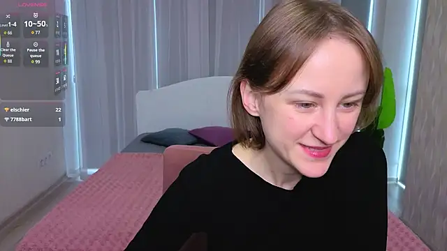 LuluChiiii online show from 19, 10, 2025