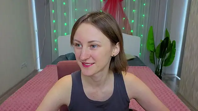 LuluChiiii online show from 22, 12, 2025