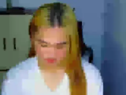 Snapshot of Annierose_ts chatting on 6, 2, 2026 Annierose ts online show from 6, 2, 2026