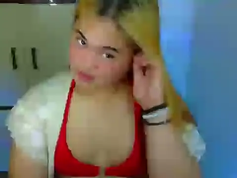 Snapshot of Annierose_ts chatting on 16, 2, 2026 Annierose ts online show from 16, 2, 2026