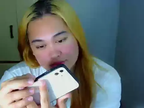 Snapshot of Annierose_ts chatting on 17, 2, 2026 Annierose ts online show from 17, 2, 2026