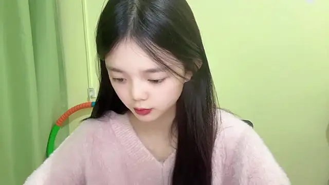 Nicole-13 online show from 17, 11, 2025