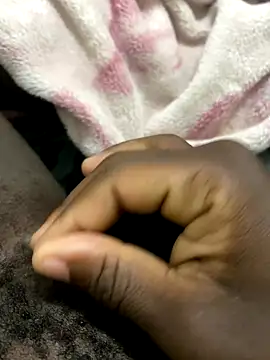 Snapshot of midravelta chatting on 15, 9, 2025 midravelta online show from 15, 9, 2025