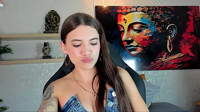 aitana baker  online show from 18, 2, 2026