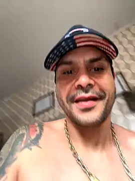 Snapshot of JOAO_PEDRO35 chatting on 6, 11, 2025 JOAO PEDRO35 online show from 6, 11, 2025