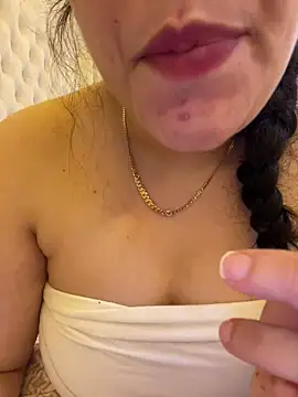 Bold-arabic-vibes online show from 7, 4, 2026