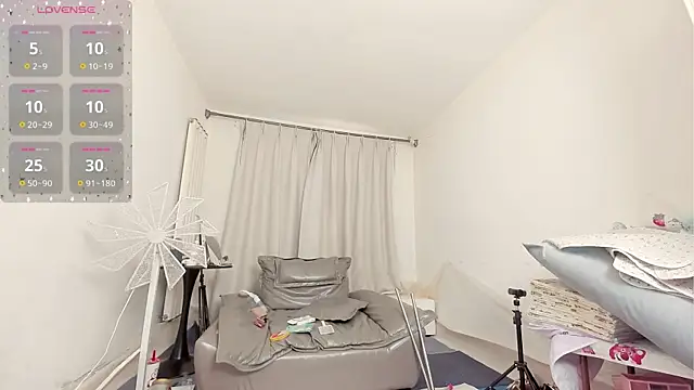 fox-yiyi online show from 14, 11, 2025