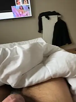 Snapshot of imed692 chatting on 15, 11, 2025 imed692 online show from 15, 11, 2025