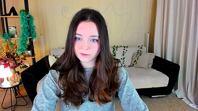 AlluringLookk online show from 3, 12, 2025