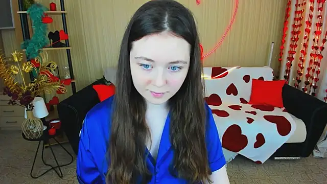 AlluringLookk online show from 28, 2, 2026