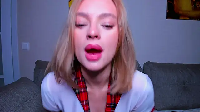 OliviaReece online show from 22, 3, 2026