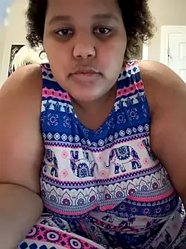 chocolate bella online show from 3, 11, 2025