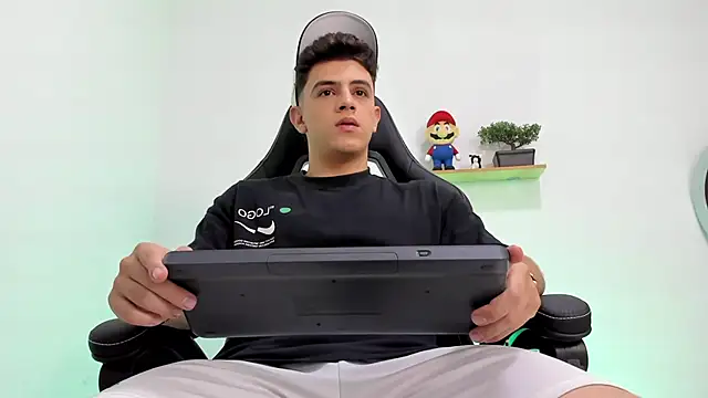 Mikecooper online show from 5, 2, 2026