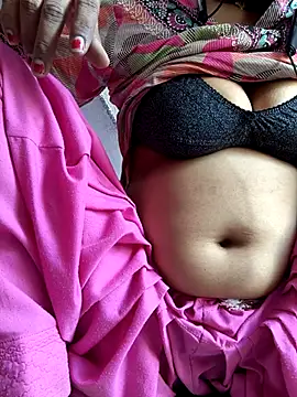 Love-pari077 online show from 5, 11, 2025