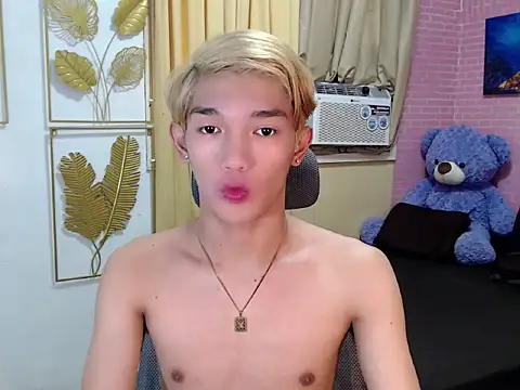 fuckerfriendsxx online show from 18, 4, 2026